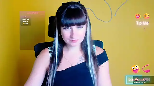 Snapshot of Violla_My chatting on 07-19-26, 05:49 Violla My online show from 07-19-26, 05:49
