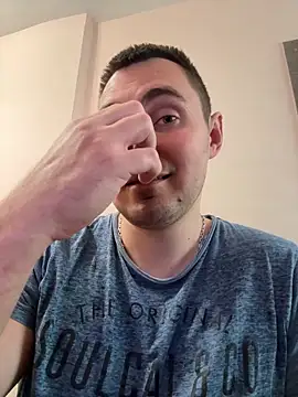 Rowing199456 online show from 04-24-26, 01:35