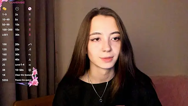 EvaBradley online show from 10-16-25, 06:49