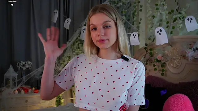 EdlinAlliston online show from 10-27-25, 01:45