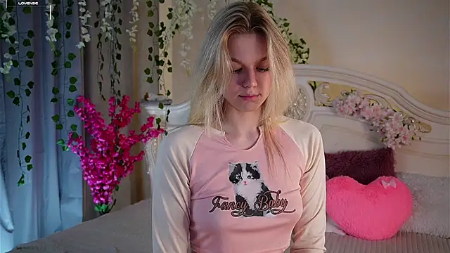 EdlinAlliston online show from 10-16-25, 03:20