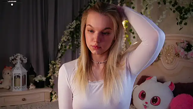 EdlinAlliston online show from 11-05-25, 02:09