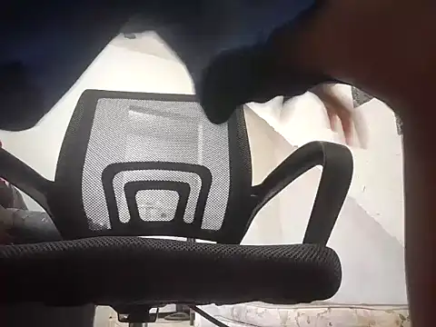 eomaisnovo0 online show from 12-24-24, 11:17