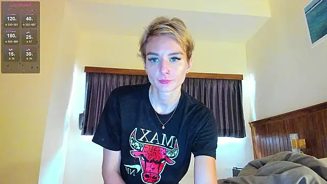 Snapshot of Sailor_m000 chatting on 12-06-24, 07:37 Sailor m000 online show from 12-06-24, 07:37