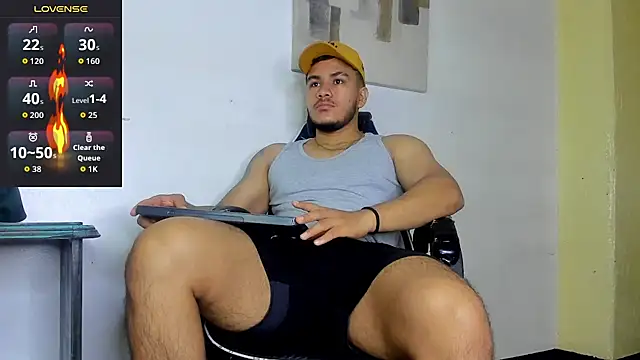 Snapshot of jeisonstark chatting on 10-24-25, 12:15 jeisonstark online show from 10-24-25, 12:15