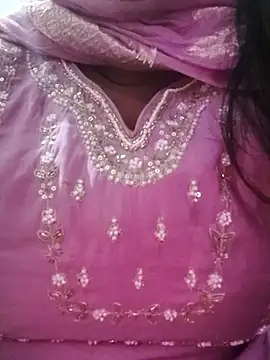 Snapshot of Anamika_Kapoor chatting on 01-17-26, 07:50 Anamika Kapoor online show from 01-17-26, 07:50