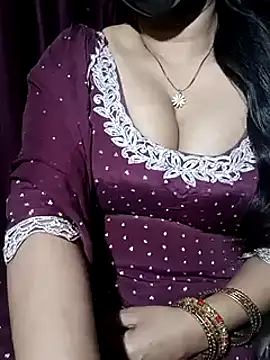 Snapshot of Anamika_Kapoor chatting on 02-28-25, 07:14 Anamika Kapoor online show from 02-28-25, 07:14