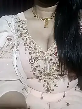Snapshot of Anamika_Kapoor chatting on 02-26-25, 07:32 Anamika Kapoor online show from 02-26-25, 07:32