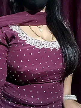 Snapshot of Anamika_Kapoor chatting on 03-11-25, 10:09 Anamika Kapoor online show from 03-11-25, 10:09