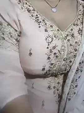 Snapshot of Anamika_Kapoor chatting on 03-05-25, 10:32 Anamika Kapoor online show from 03-05-25, 10:32