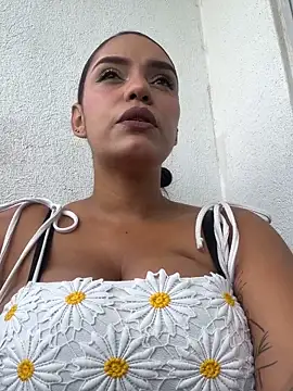 Sara-77 online show from 05-22-26, 06:50
