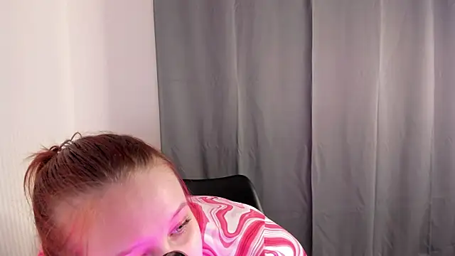 Snapshot of Markandann chatting on 12-13-24, 04:49 Markandann online show from 12-13-24, 04:49