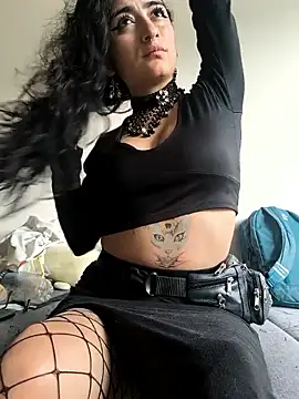 Snapshot of Lila_Desiree chatting on 04-17-26, 08:44 Lila Desiree online show from 04-17-26, 08:44