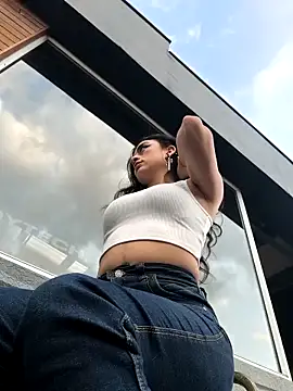 Lila Desiree online show from 09-28-25, 10:28