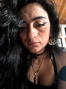 Lila Desiree online show from 02-06-26, 04:14