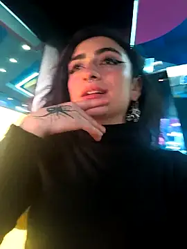 Lila Desiree online show from 04-14-26, 10:26