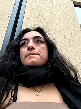 Snapshot of Lila_Desiree chatting on 06-15-26, 10:31 Lila Desiree online show from 06-15-26, 10:31