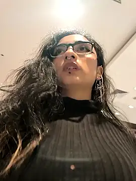 Lila Desiree online show from 09-10-25, 06:40