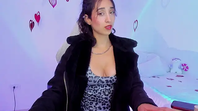 Snapshot of Eileenford_ chatting on 02-17-25, 11:43 Eileenford  online show from 02-17-25, 11:43