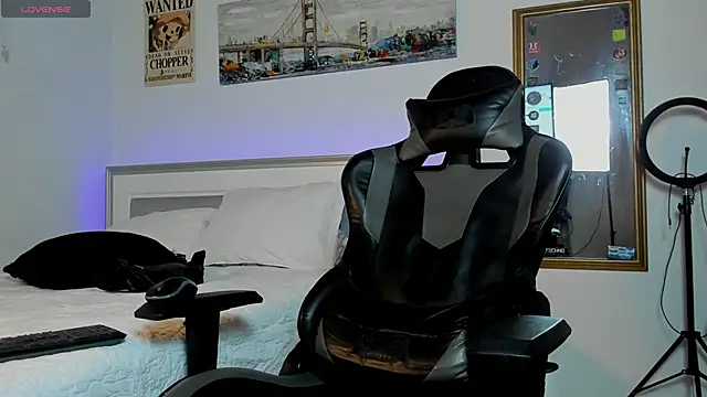 facebaby1 online show from 10-29-25, 03:49