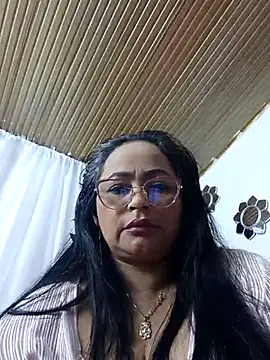 Snapshot of ScarletthJhonson- chatting on 03-16-25, 08:54 ScarletthJhonson- online show from 03-16-25, 08:54