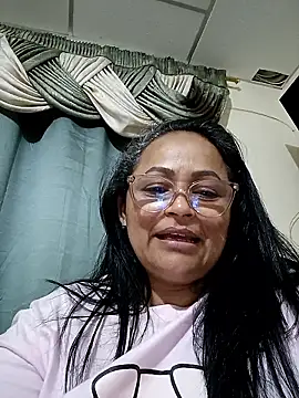 Snapshot of ScarletthJhonson- chatting on 01-16-26, 12:58 ScarletthJhonson- online show from 01-16-26, 12:58