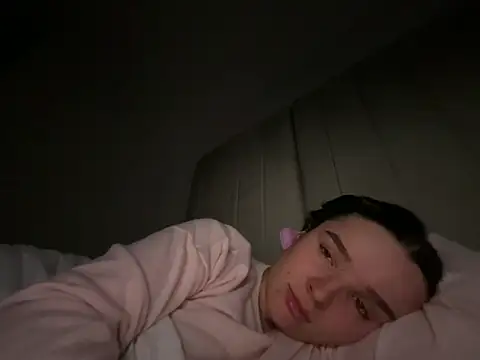 maisiesmithx online show from 02-17-26, 03:26