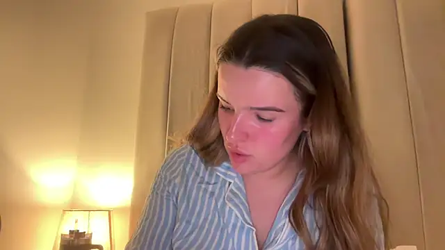 maisiesmithx online show from 04-08-26, 11:39