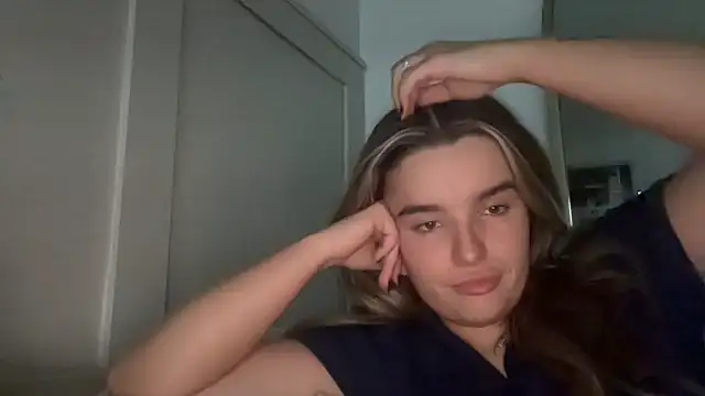 maisiesmithx online show from 11-13-25, 12:25