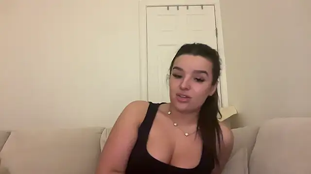 Snapshot of maisiesmithx chatting on 01-31-25, 01:22 maisiesmithx online show from 01-31-25, 01:22