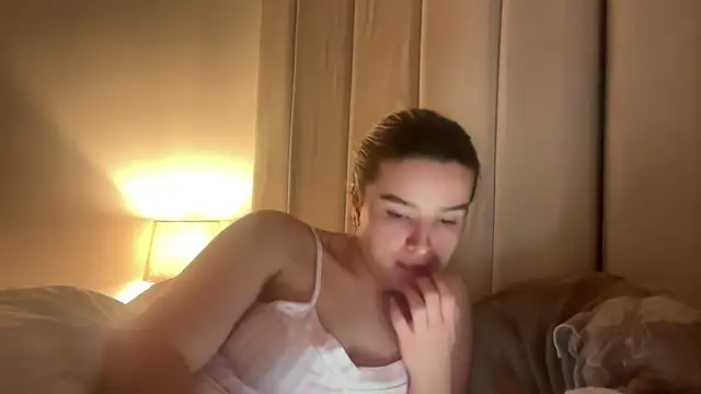 maisiesmithx online show from 03-27-26, 12:08