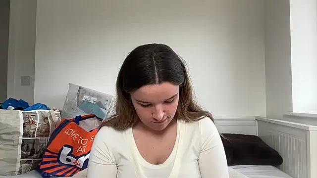 maisiesmithx online show from 04-10-26, 01:40