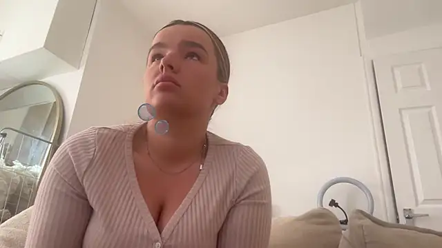 Snapshot of maisiesmithx chatting on 09-21-25, 09:58 maisiesmithx online show from 09-21-25, 09:58