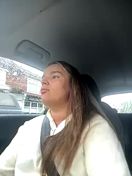 Snapshot of maisiesmithx chatting on 10-03-25, 11:01 maisiesmithx online show from 10-03-25, 11:01