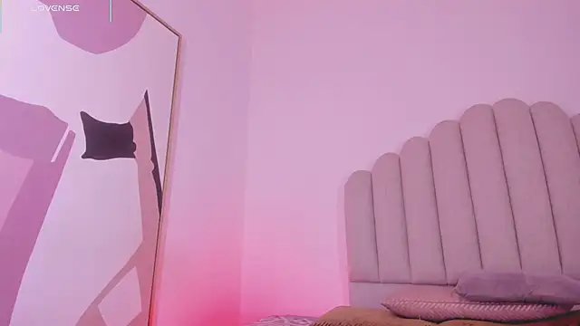 Nikki Angel  online show from 02-26-26, 06:52