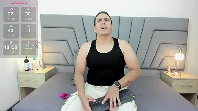 Vale n Matt online show from 09-27-25, 03:45