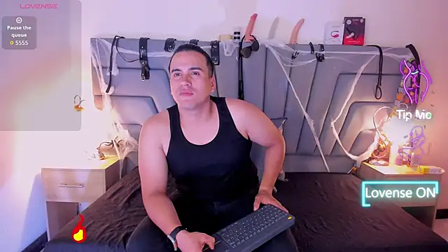 Vale n Matt online show from 11-07-25, 03:33