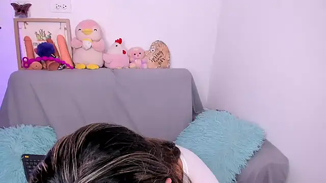 caramelita ostos online show from 03-14-25, 08:28