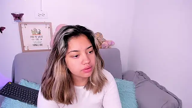 caramelita ostos online show from 03-20-25, 02:21