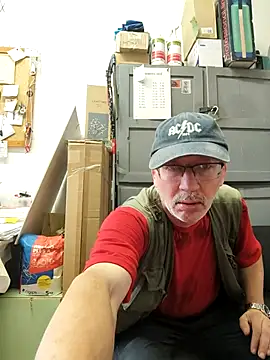 Snapshot of loverboyxxx69 chatting on 10-01-25, 09:14 loverboyxxx69 online show from 10-01-25, 09:14