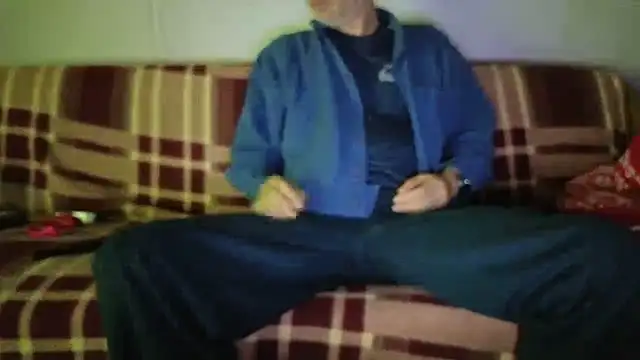 Snapshot of loverboyxxx69 chatting on 09-22-25, 02:50 loverboyxxx69 online show from 09-22-25, 02:50