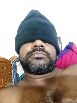 Nogeris20 online show from 10-13-25, 04:08