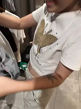 Snapshot of dafei108655 chatting on 02-15-25, 09:49 dafei108655 online show from 02-15-25, 09:49