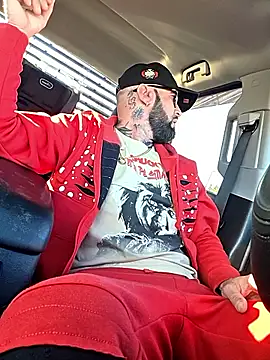 Beardedtattood online show from 10-09-25, 01:11