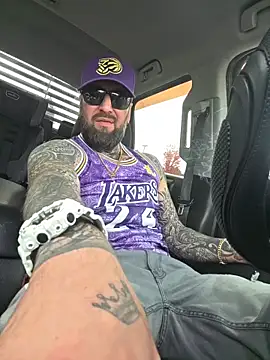 Beardedtattood online show from 10-27-25, 02:29