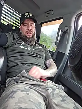 Beardedtattood online show from 06-10-26, 01:34