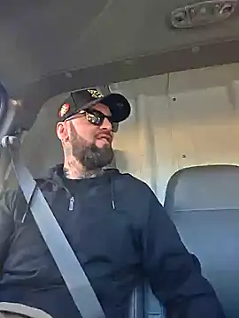 Beardedtattood online show from 10-24-25, 12:48