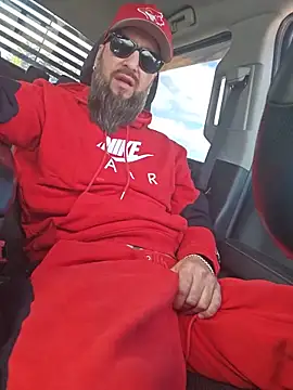 Beardedtattood online show from 06-15-26, 01:44