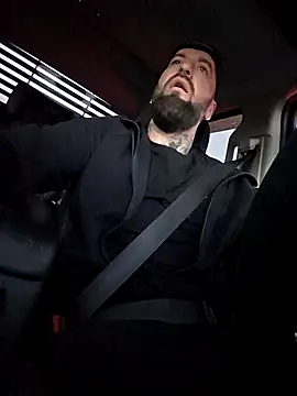 Beardedtattood online show from 10-21-25, 11:42