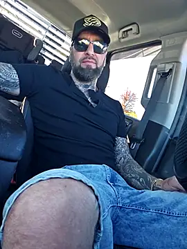 Beardedtattood online show from 10-03-25, 02:18